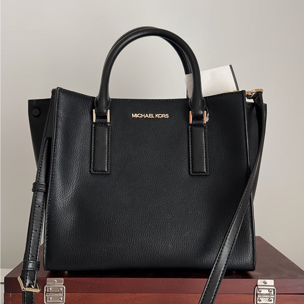 NWT Michael Kors Alessa Bag